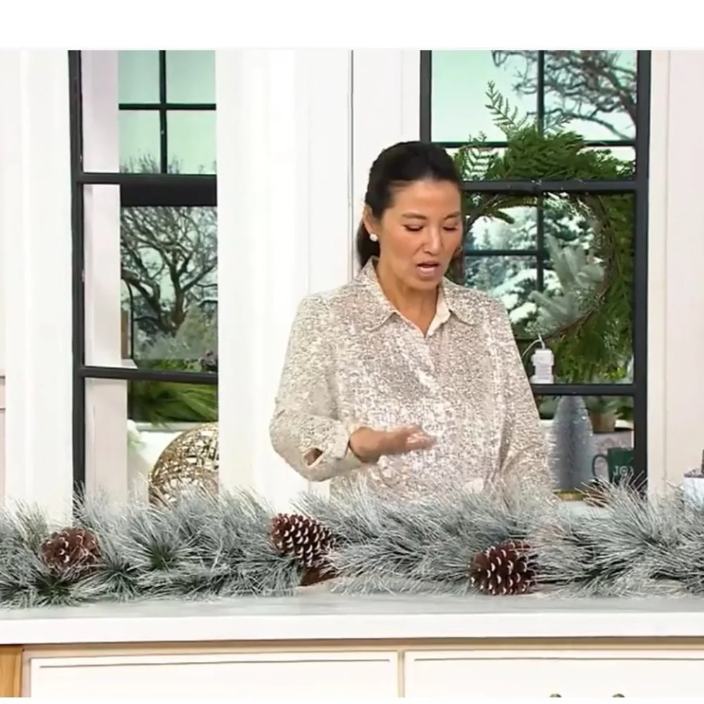 Wicker Park‎ White Tip Long Needle Pine Garland